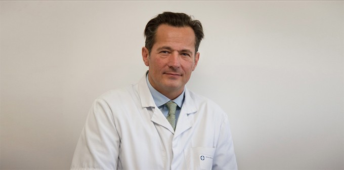 Dr Eric Cheyrou - Chirurgie Orthopédique Versailles